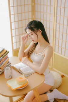 桃叶 ももは